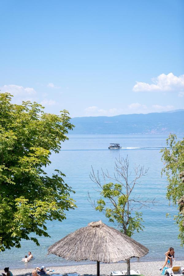 Lago Hotel Lagadin Bagian luar foto